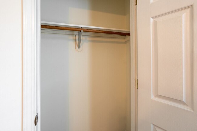 Building Photo - 2412-2414 Calder Ct.