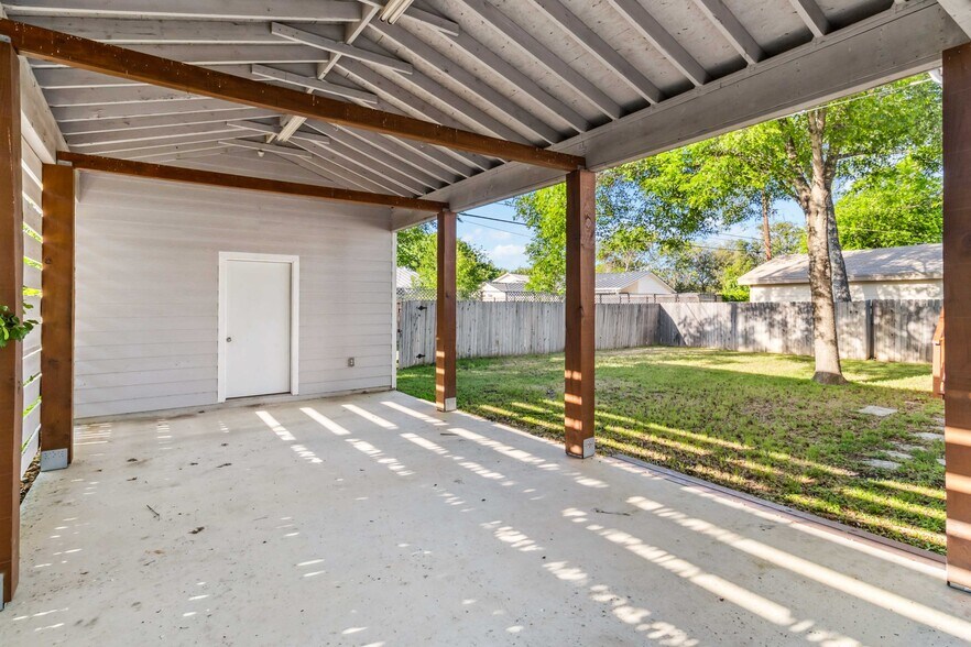 Building Photo - 124 Harmon Dr