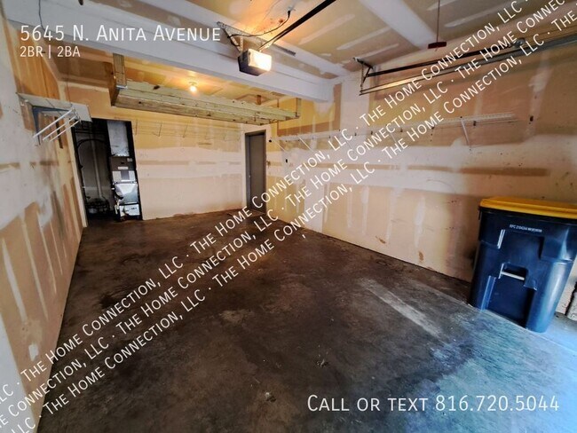 Building Photo - 5645 N Anita Ave