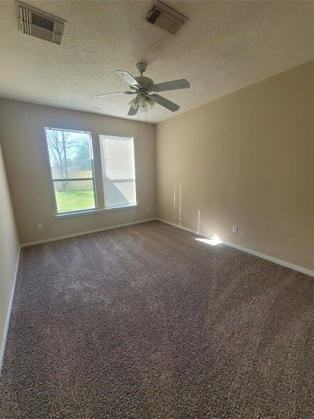 Building Photo - 17211 Brookhollow Grove Ct