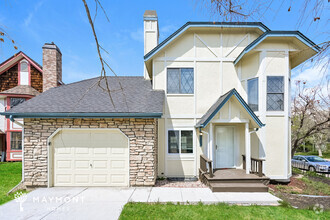 Building Photo - Charming Home