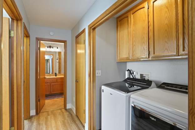 Building Photo - 2209 Prins Alexander Cir