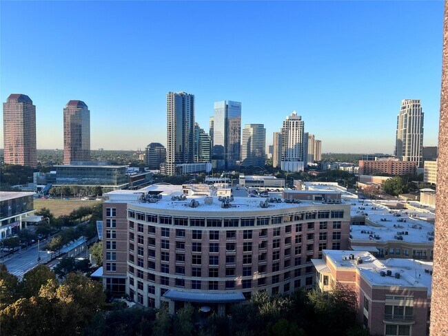 Building Photo - 1901 Post Oak Blvd
