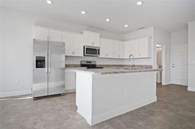 Building Photo - 1501 Leamington Ln