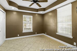 Building Photo - 236 E Dullnig Ct