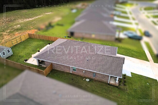 Building Photo - Smart 4 Bd / 2 Ba Home in West Mobile Gate...