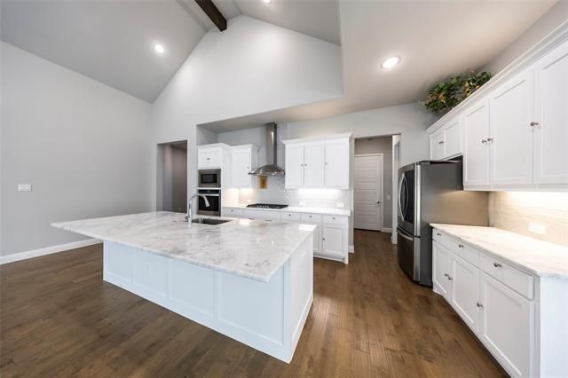 Building Photo - 899 Panorama Dr