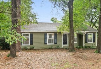 Building Photo - 2835 Old Dutch Ct