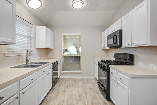 Building Photo - 10818 Elgar Ln