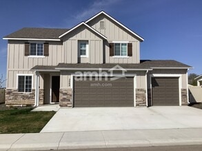 Building Photo - 3069 N Vigo Ave