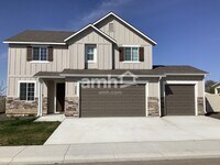 Building Photo - 3069 N Vigo Ave