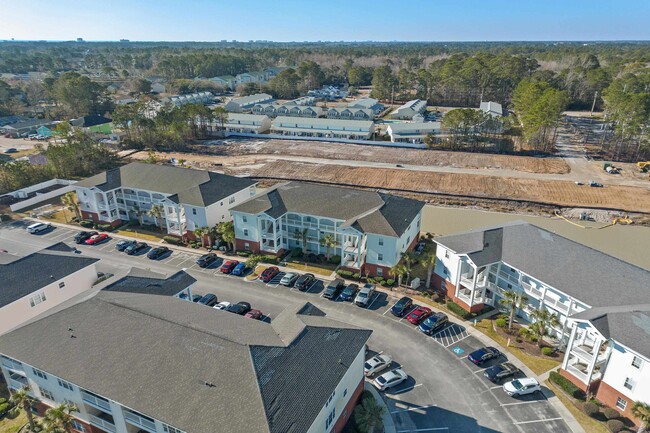 Building Photo - 4140 Hibiscus Dr