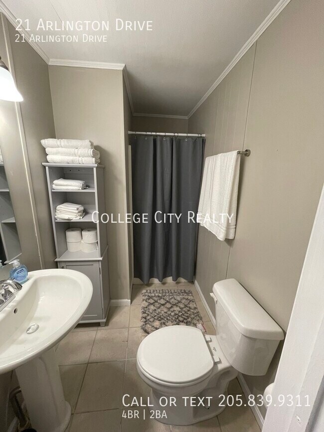 Building Photo - 21 Arlington Dr