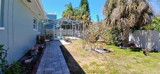 Building Photo - 4397 Harbor Hills Dr