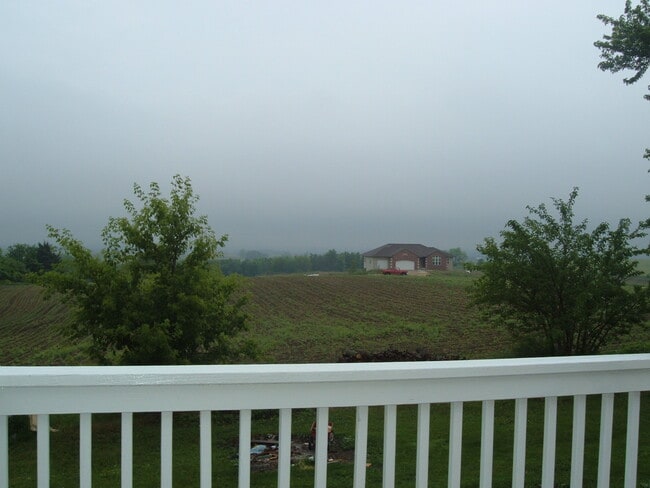 Building Photo - 18407 Green Rd