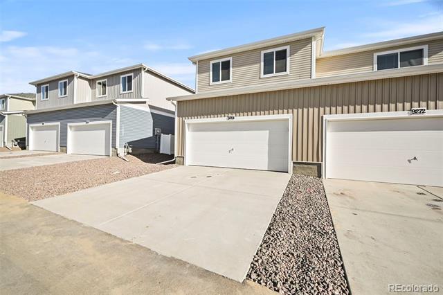 Building Photo - 9264 Lytle Grv