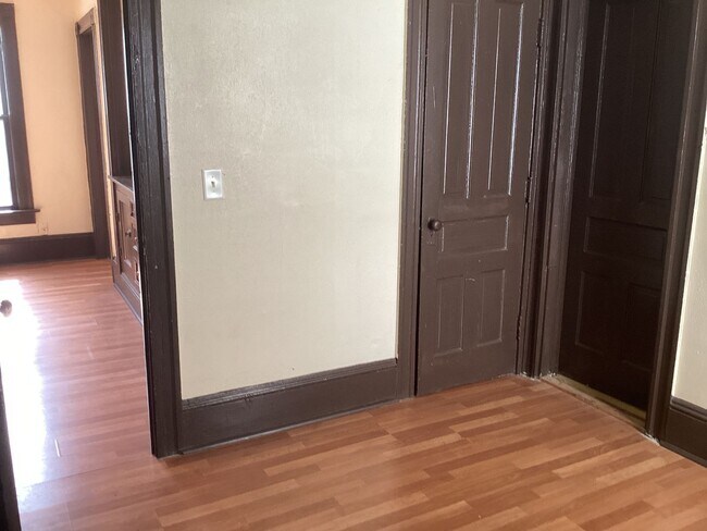 Building Photo - 1219-21 N 33rd St