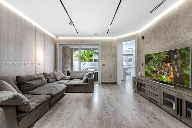 Building Photo - 3949 194th Ln