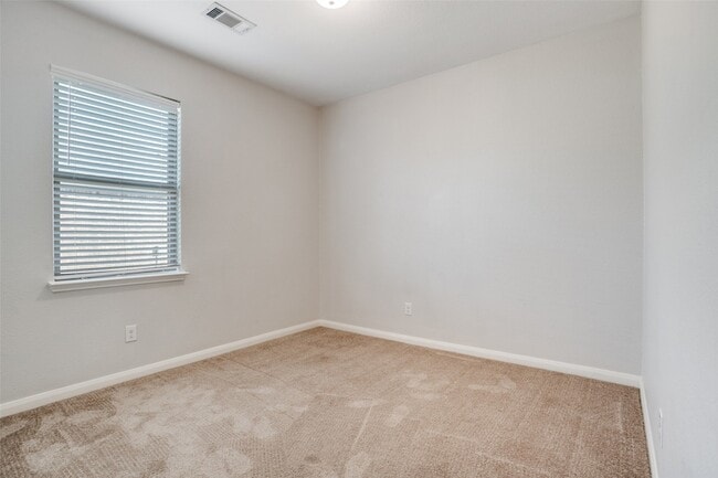 Building Photo - 1608 Kim Loan Dr