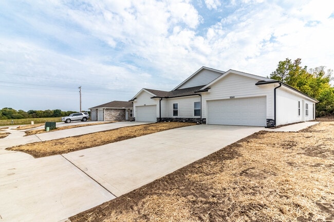 Building Photo - 1526 Park Ave