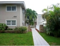 Building Photo - 6565 Santona St