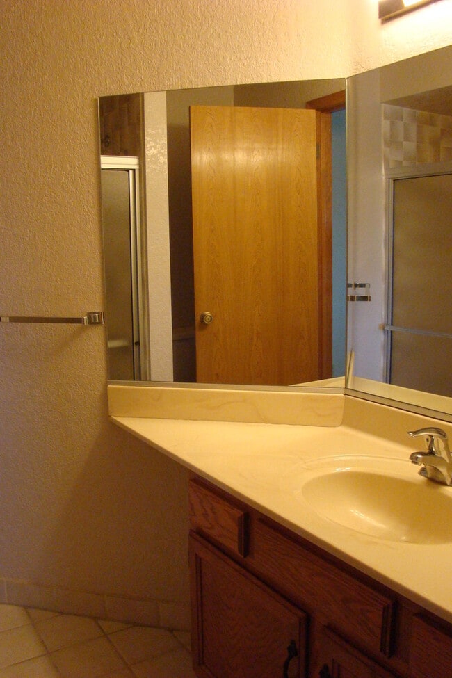 Building Photo - Coming Soon!  Charming home, centrally located.