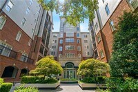 Building Photo - 50 Biscayne Dr NW