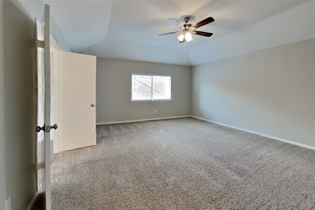 Building Photo - 1031 Cascade Creek Dr