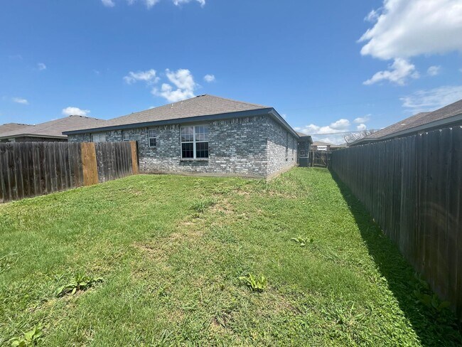 Building Photo - 1714 Ute Trail