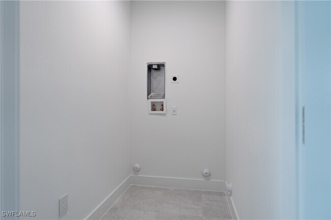 Building Photo - 10917 Preachers Cv Ln