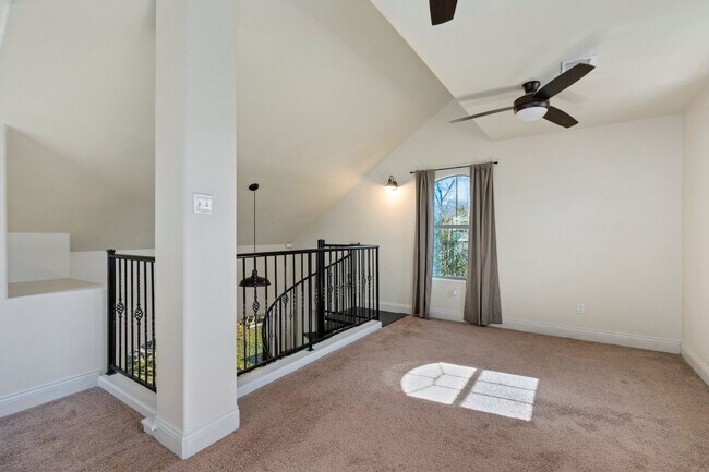 Building Photo - Classic home in the heart of Terrell Heights
