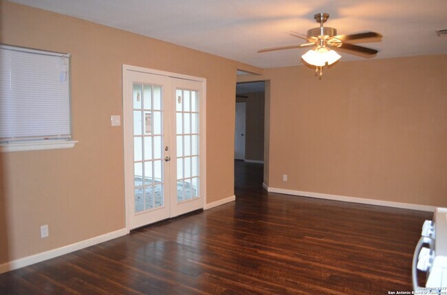 Building Photo - 7401 Sage Oak