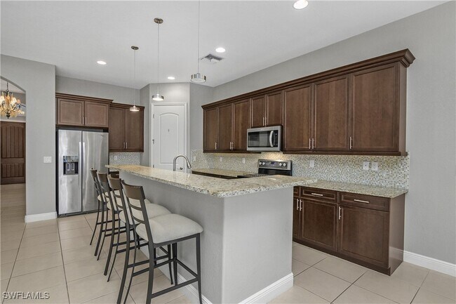 Building Photo - 1558 Serrano Cir