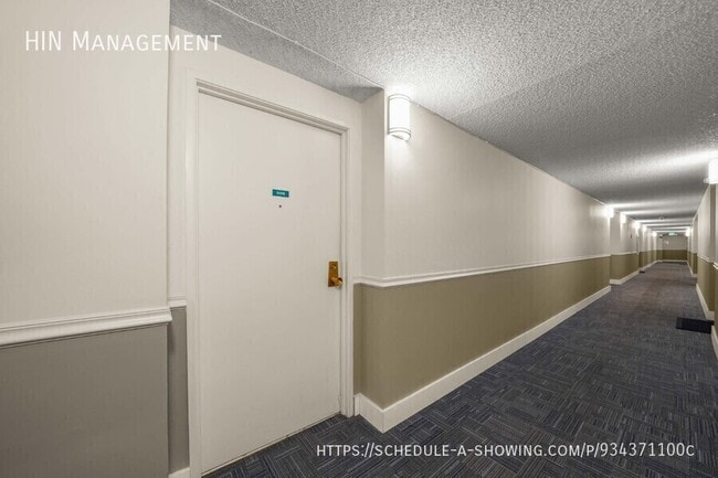 Building Photo - 3909 Stevenson Blvd