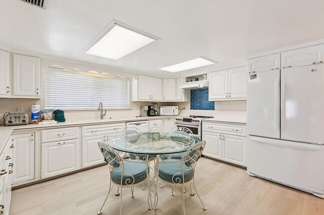 Building Photo - 1 Ocean Trace Rd