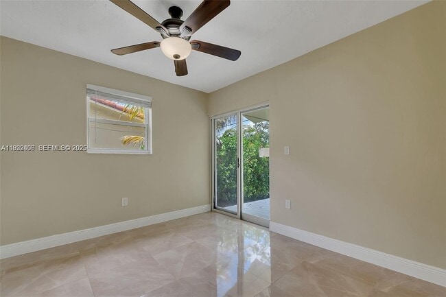 Building Photo - 9243 SW 204th Terrace