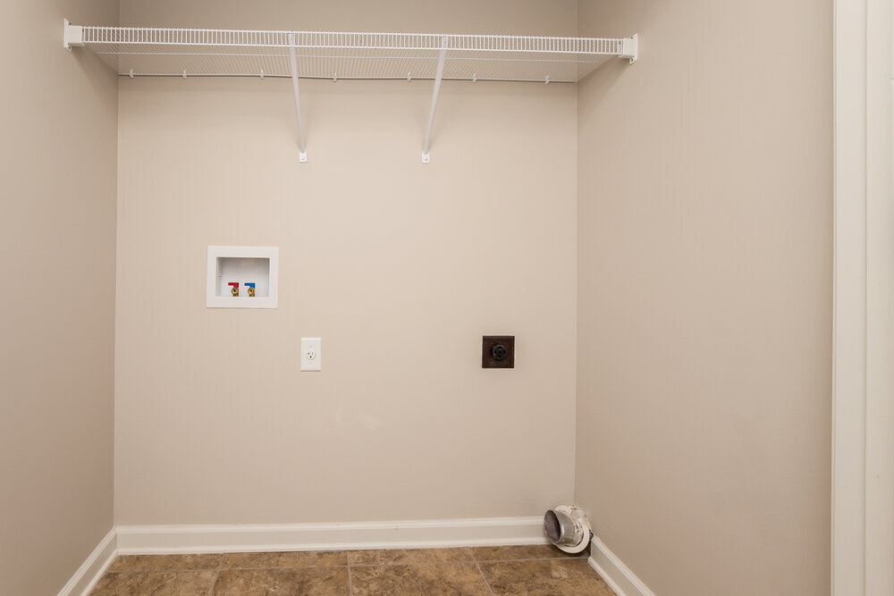 Building Photo - 3208 Vandelay Cove