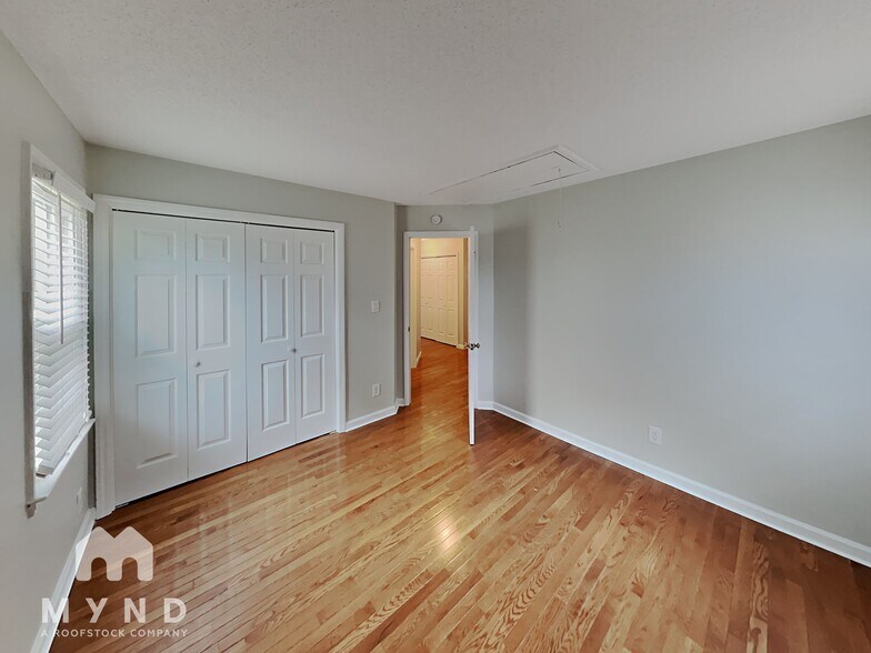 Building Photo - 1820 Sagamore Ct