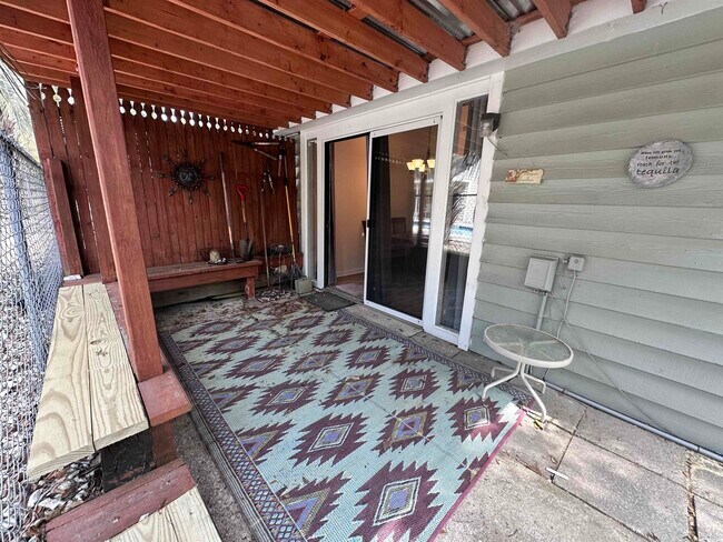 Building Photo - 5165 Inlet Garden Ct