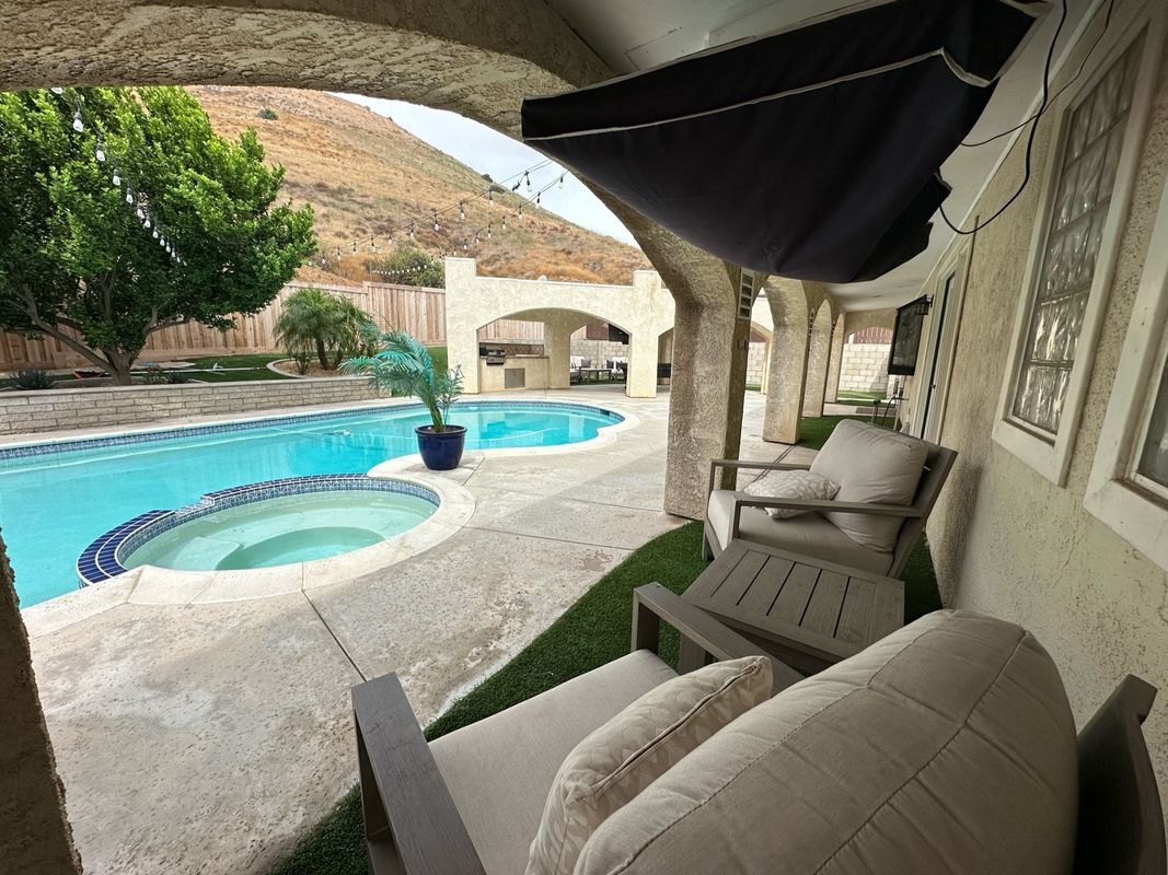 Building Photo - 11296 Heathcliff Dr