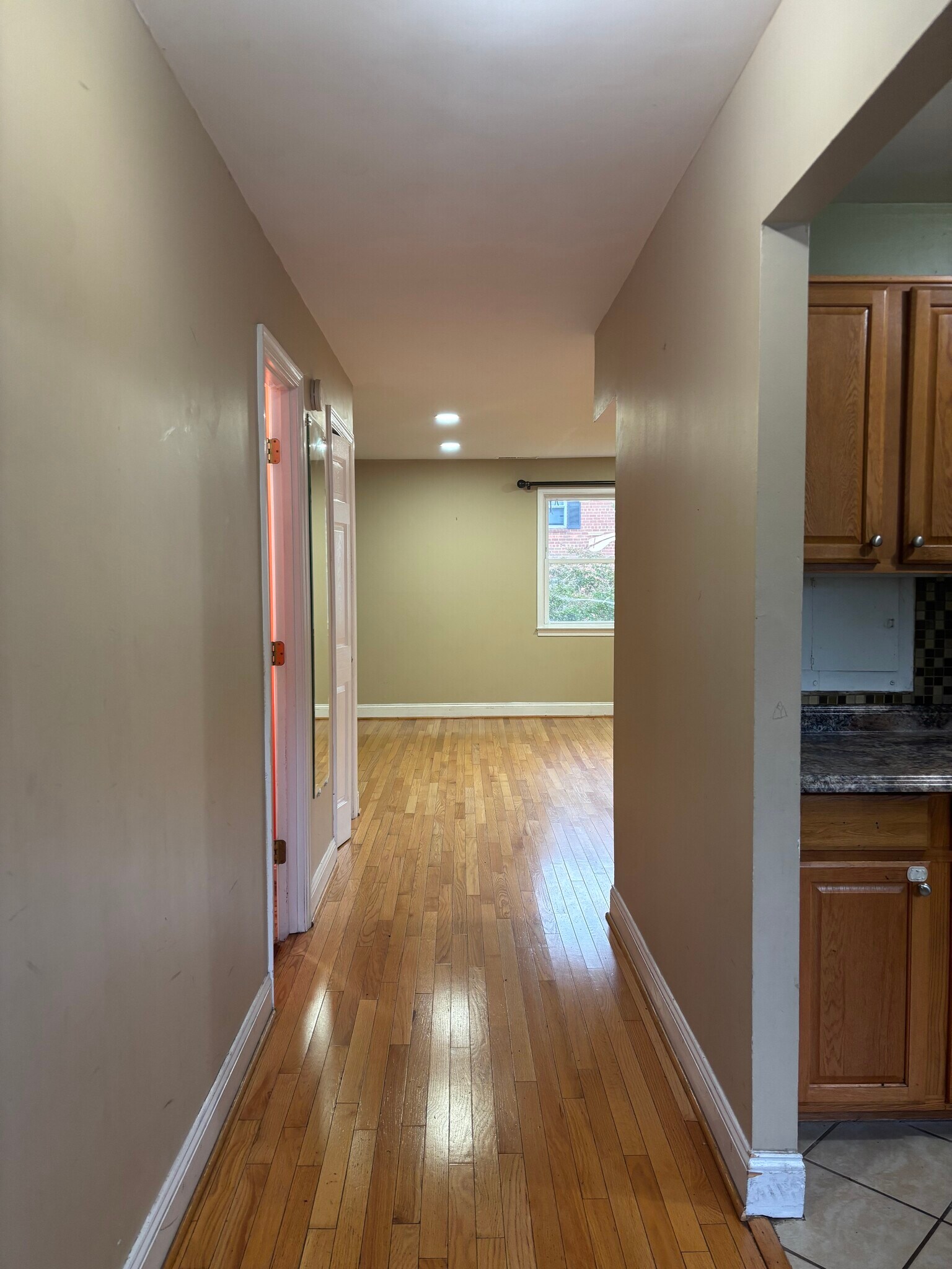 Building Photo - 5911 Mayflower Ct