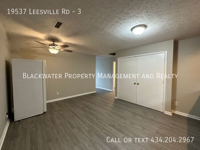 Building Photo - 19537 Leesville Rd