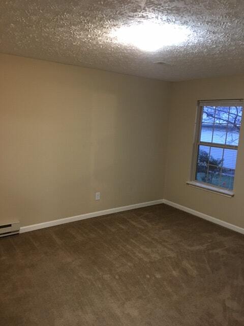 Building Photo - 110 Falling Water Cir