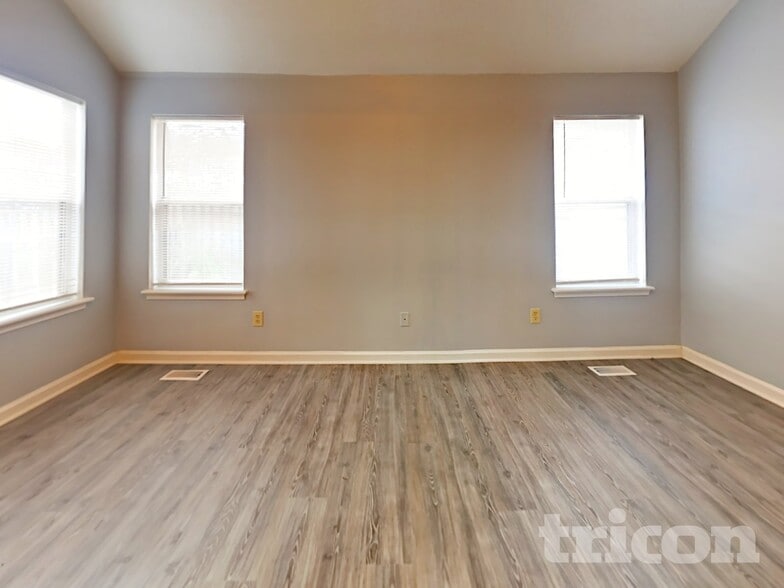 Building Photo - 100 Chippenham Cir