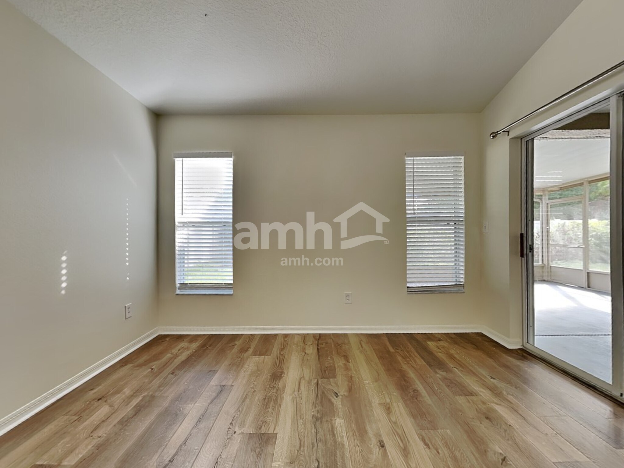 Building Photo - 7530 Citrus Blossom Dr
