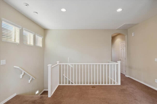 Building Photo - 18815 E Swan Dr