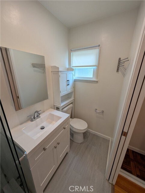 Building Photo - 1108 E Altadena Dr