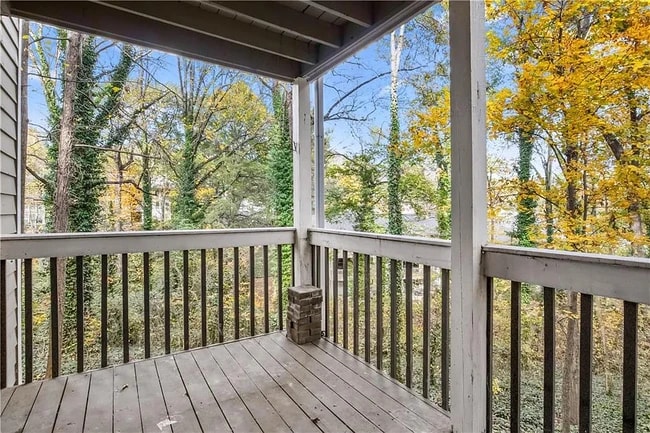 Patio - 101 Warm Springs Cir