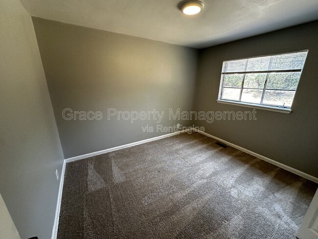 Building Photo - 9295 Ciancio St