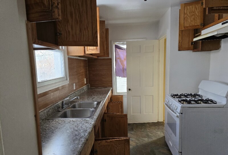 Building Photo - 20144 Stoepel St